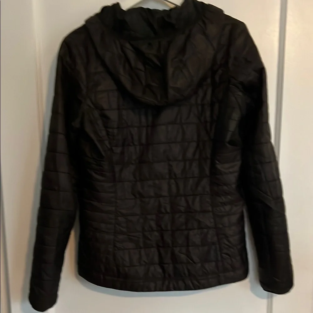 Patagonia Women's Nano Puff Hoody Quilted Hooded Jacket - Picture 9 of 12